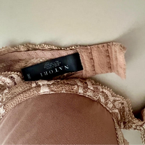New Natori Bra 30D - Picture 3 of 5
